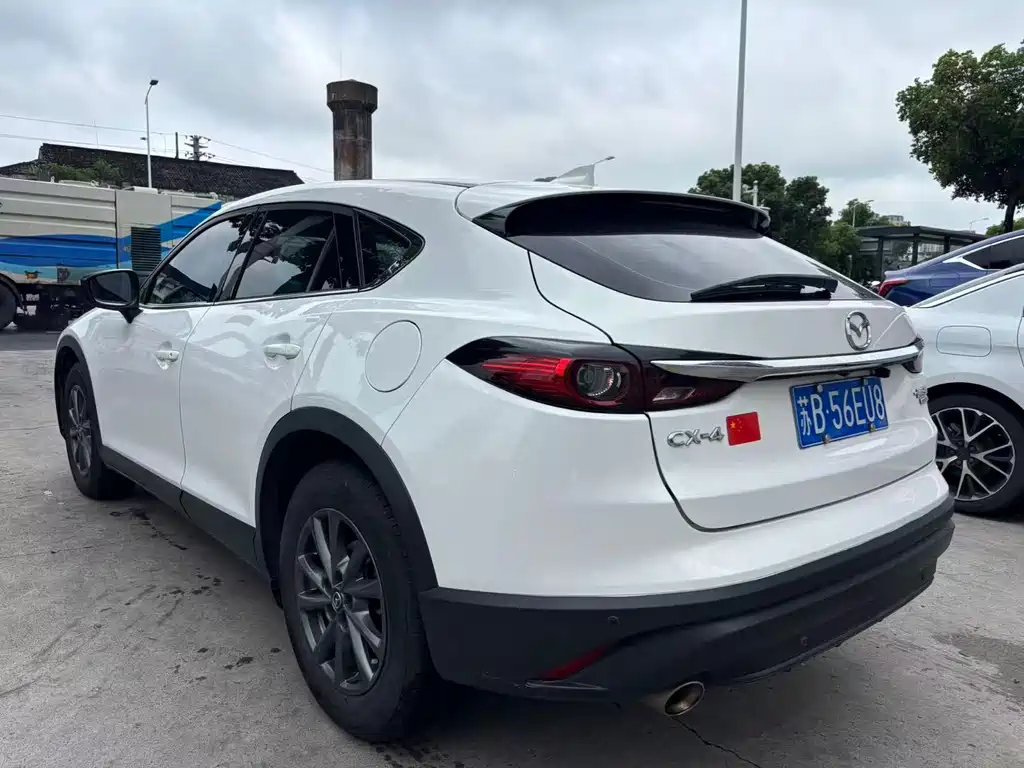 Mazda CX-4 — фото 6