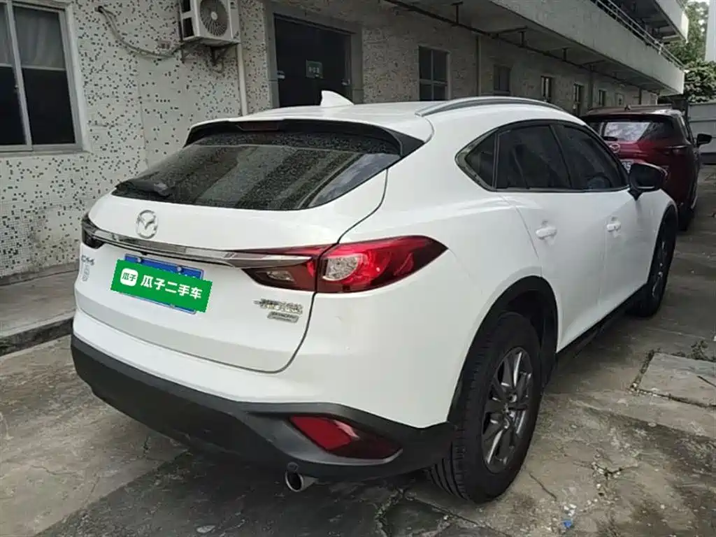 Mazda CX-4 — фото 7