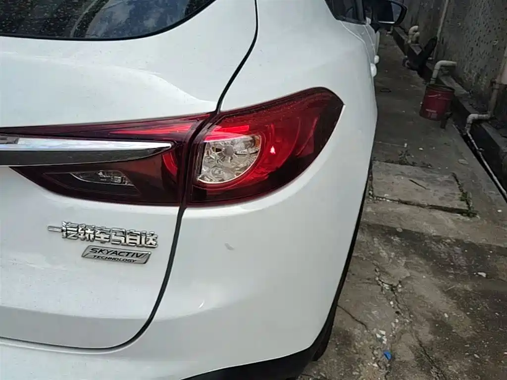 Mazda CX-4 — фото 8