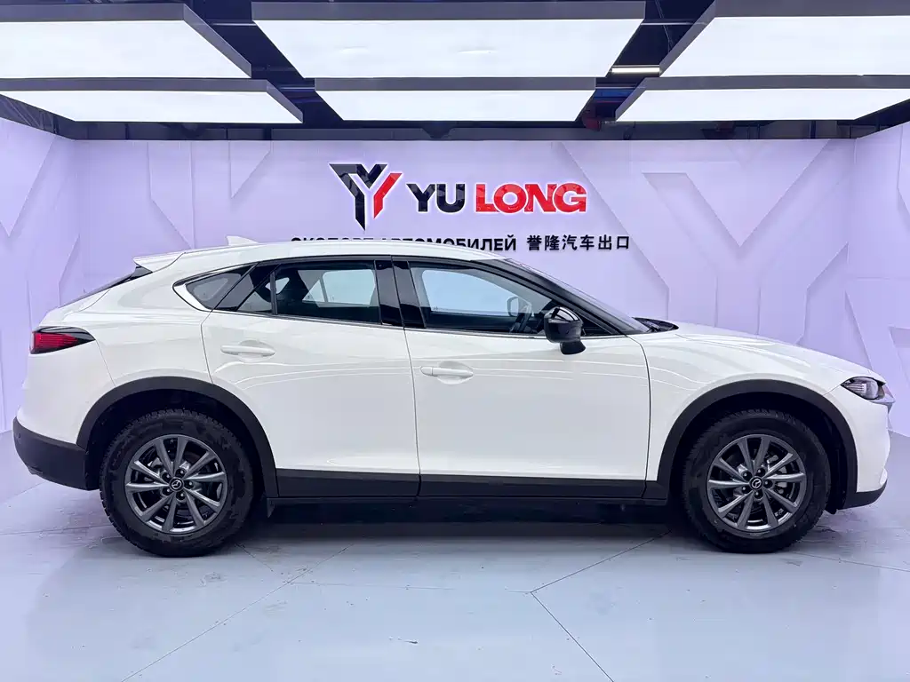 Mazda CX-4 — фото 7