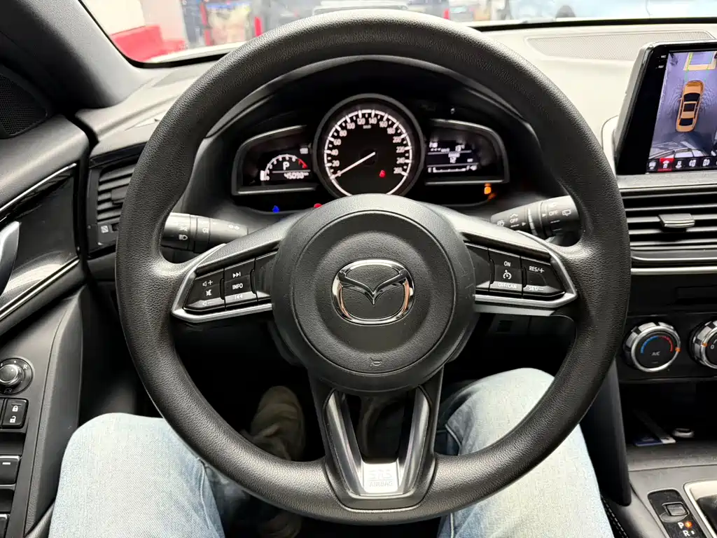 Mazda CX-4 — фото 17
