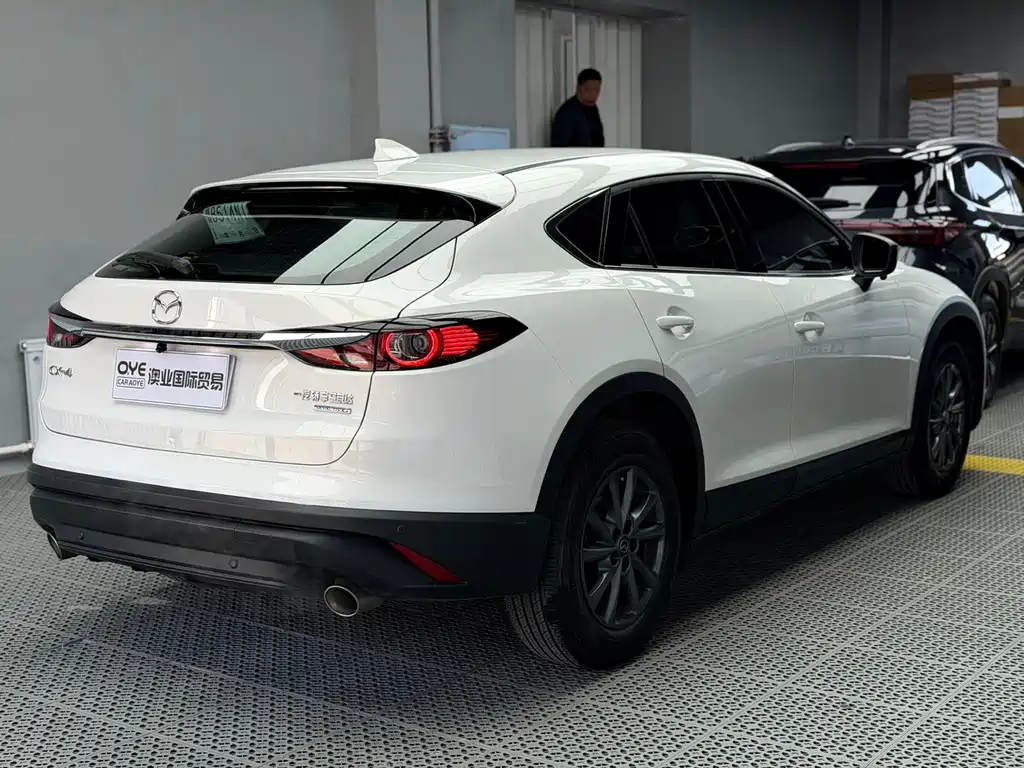Mazda CX-4 — фото 6