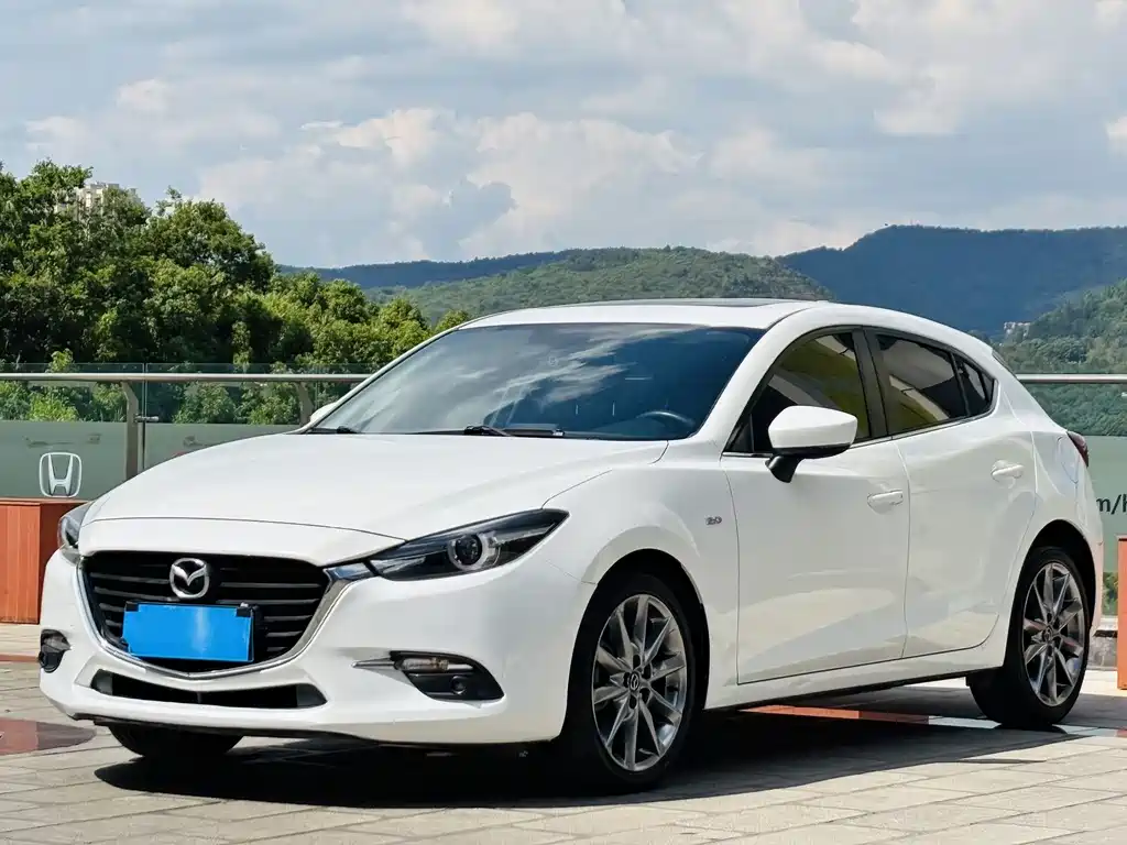 Mazda 3 Axela