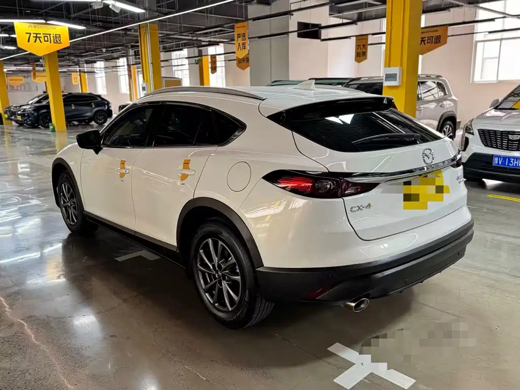 Mazda CX-4 — фото 2