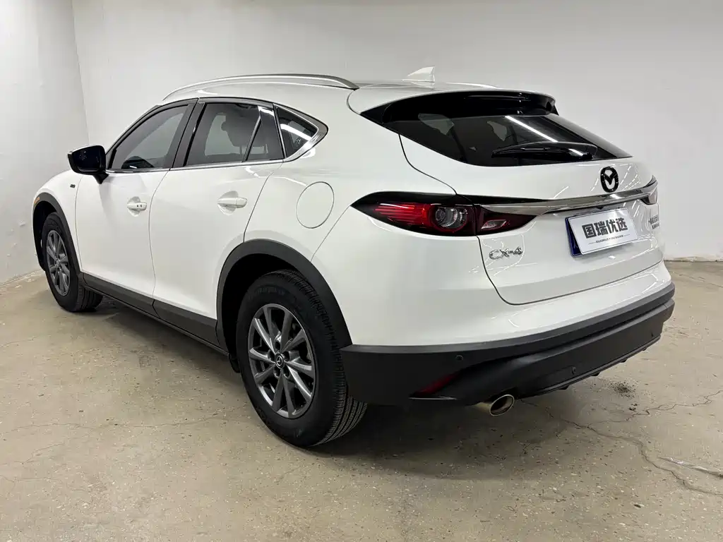 Mazda CX-4 — фото 6