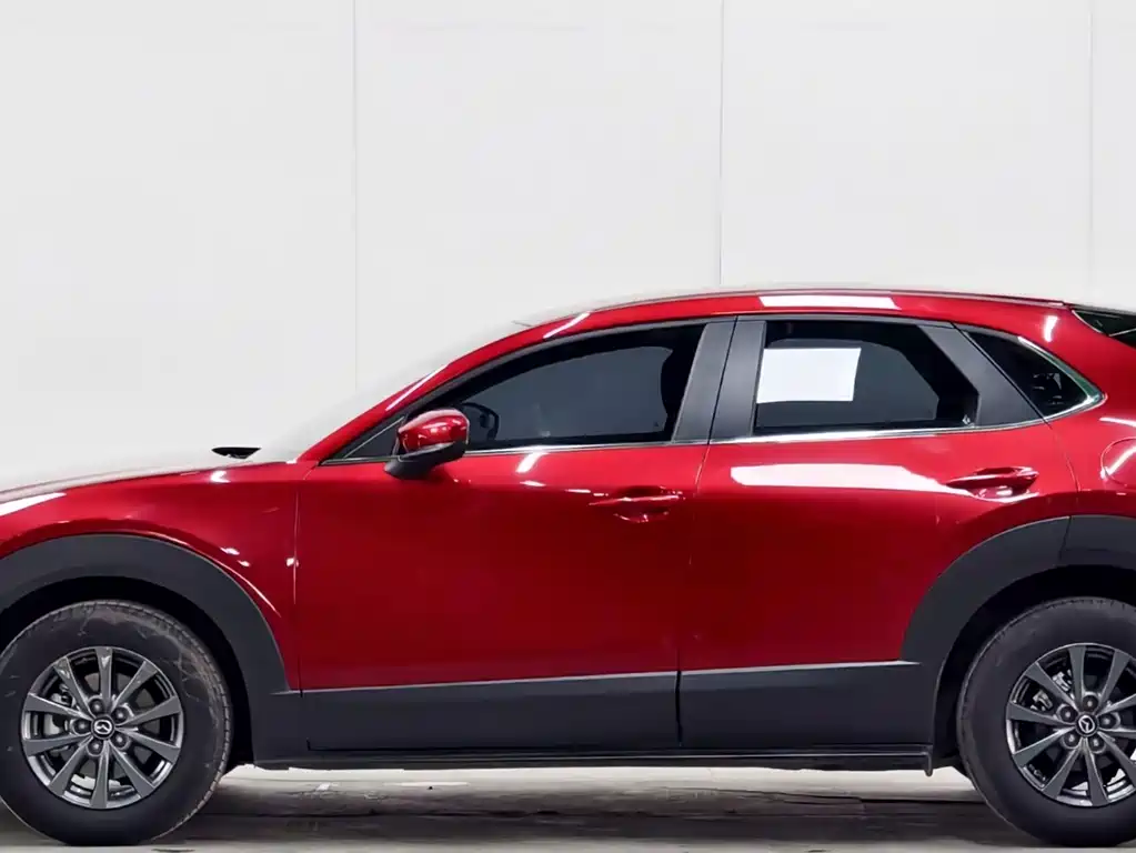 Mazda CX-30 — фото 8