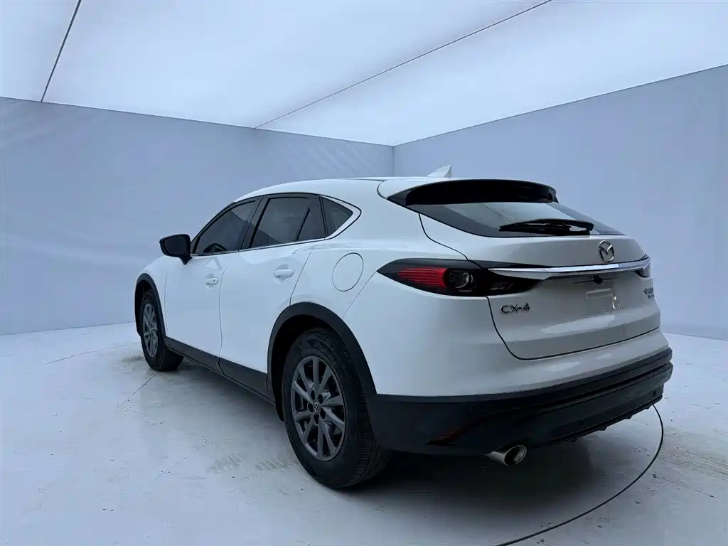Mazda CX-4 — фото 6