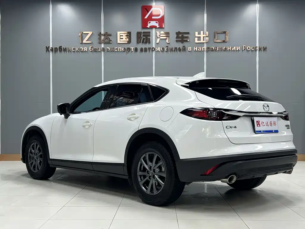 Mazda CX-4 — фото 3