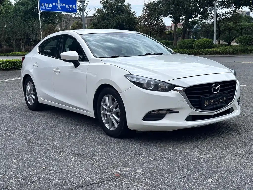 Mazda 3 Axela — фото 3