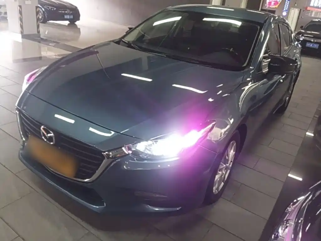 Mazda 3 Axela