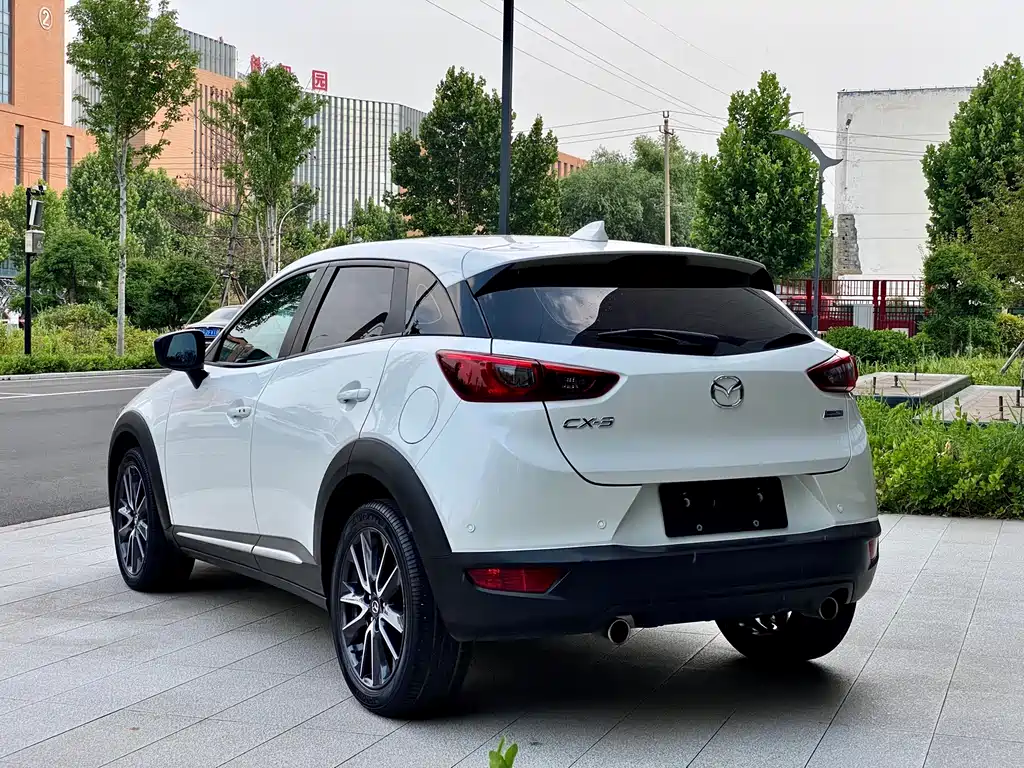 Mazda CX-3 — фото 7