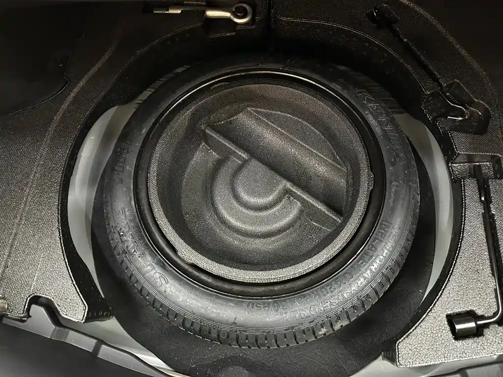 Mazda 3 Axela — фото 10