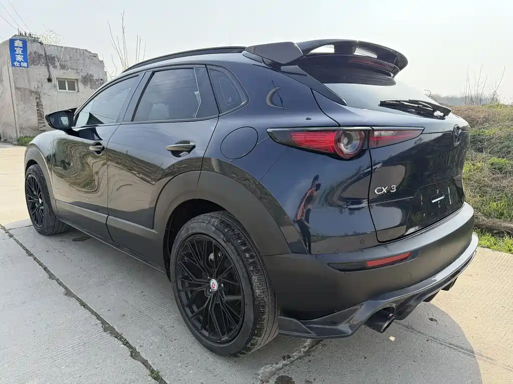 Mazda CX-30 — фото 10