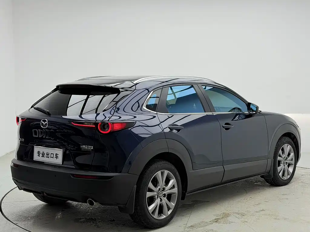 Mazda CX-30 — фото 4