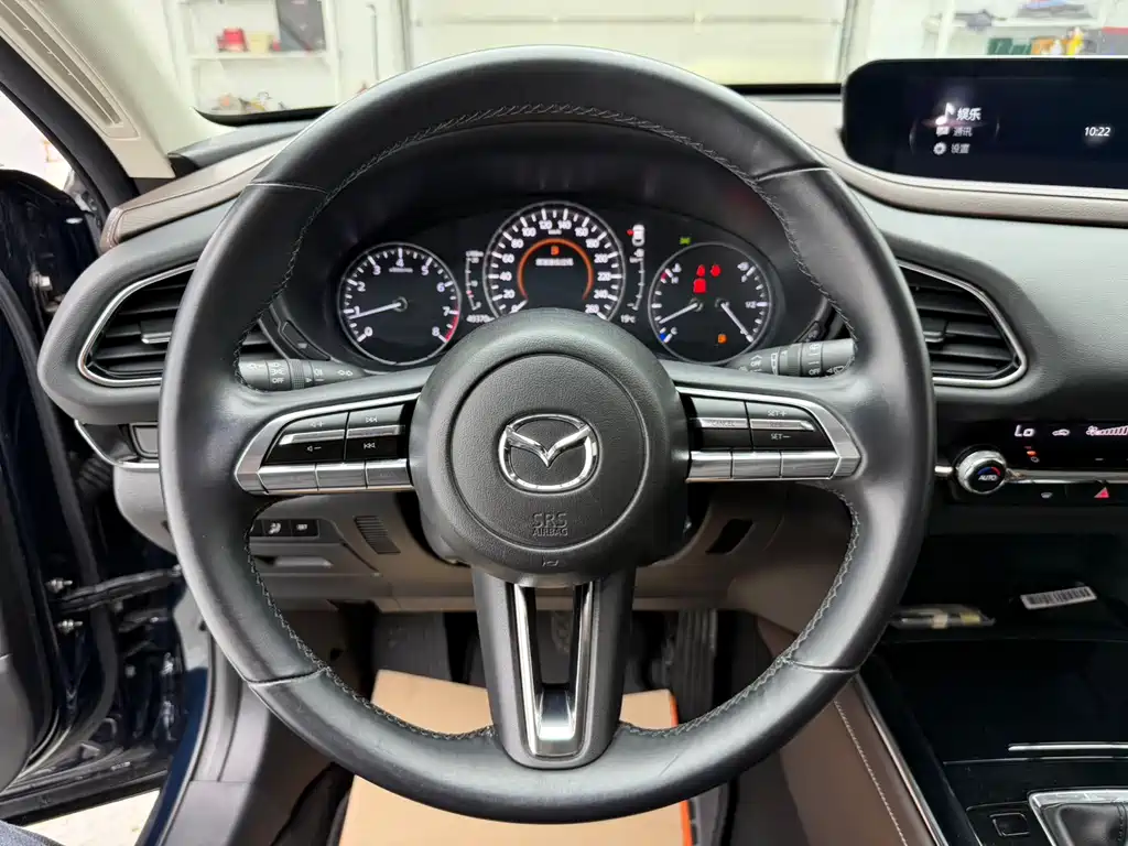 Mazda CX-30 — фото 10