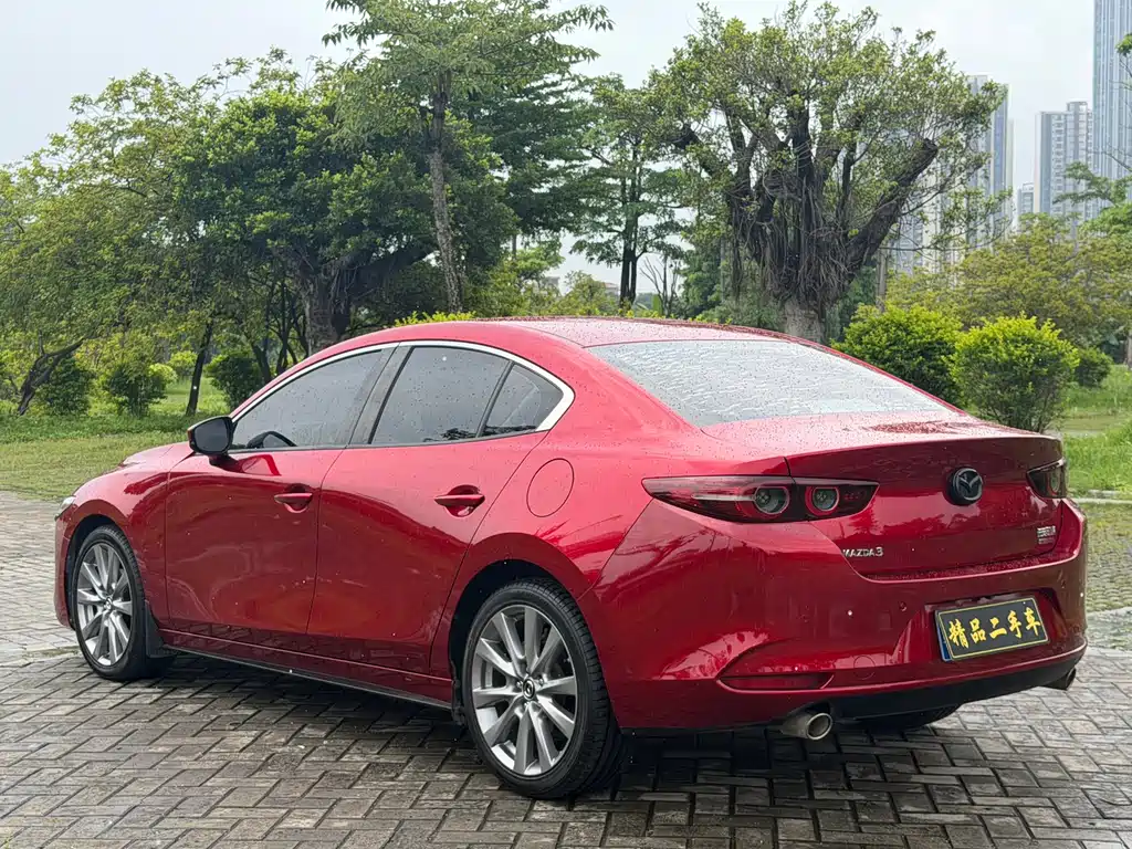 Mazda 3 Axela — фото 4