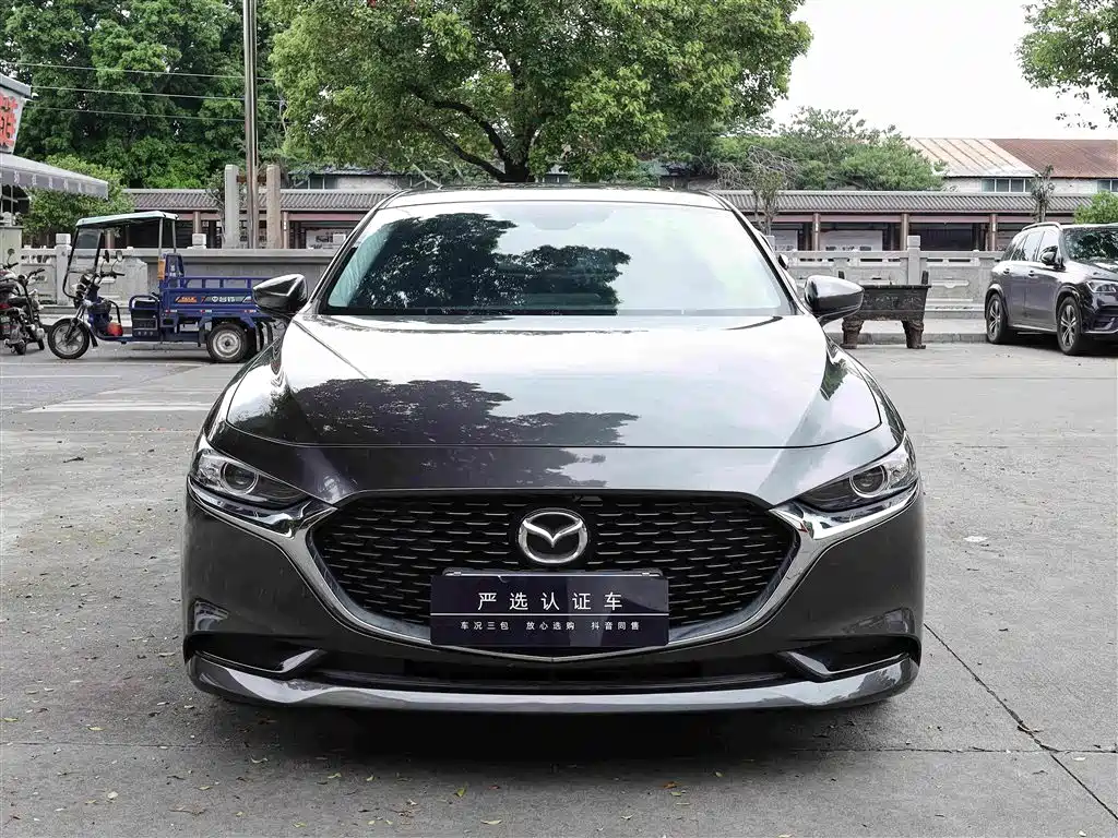 Mazda 3 Axela — фото 2