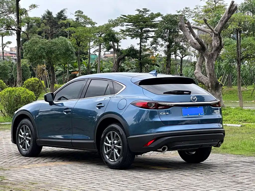 Mazda CX-4 — фото 4