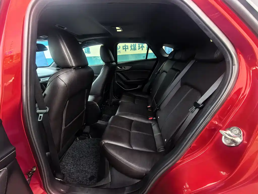 Mazda CX-4 — фото 6