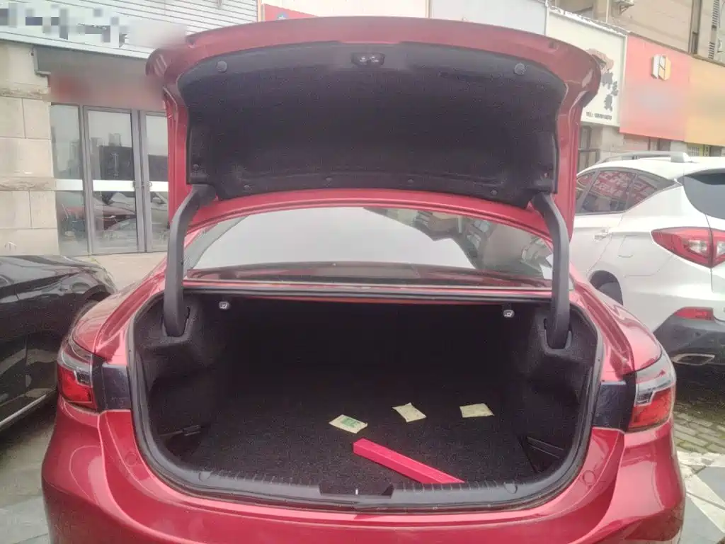 Mazda Atenza — фото 15