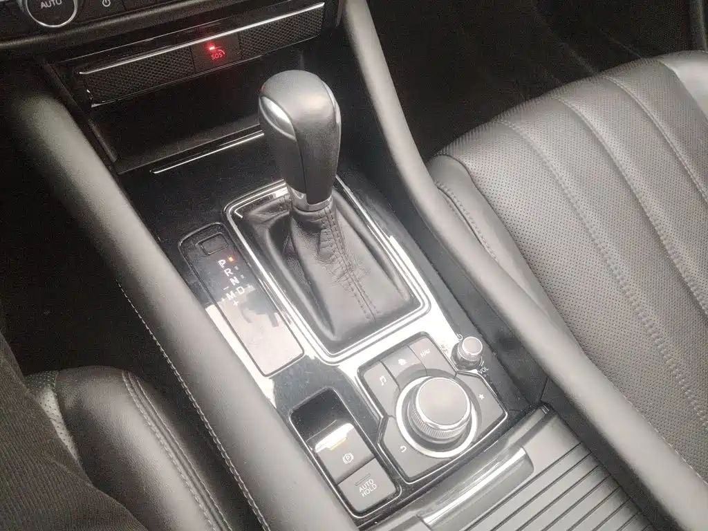 Mazda Atenza — фото 10