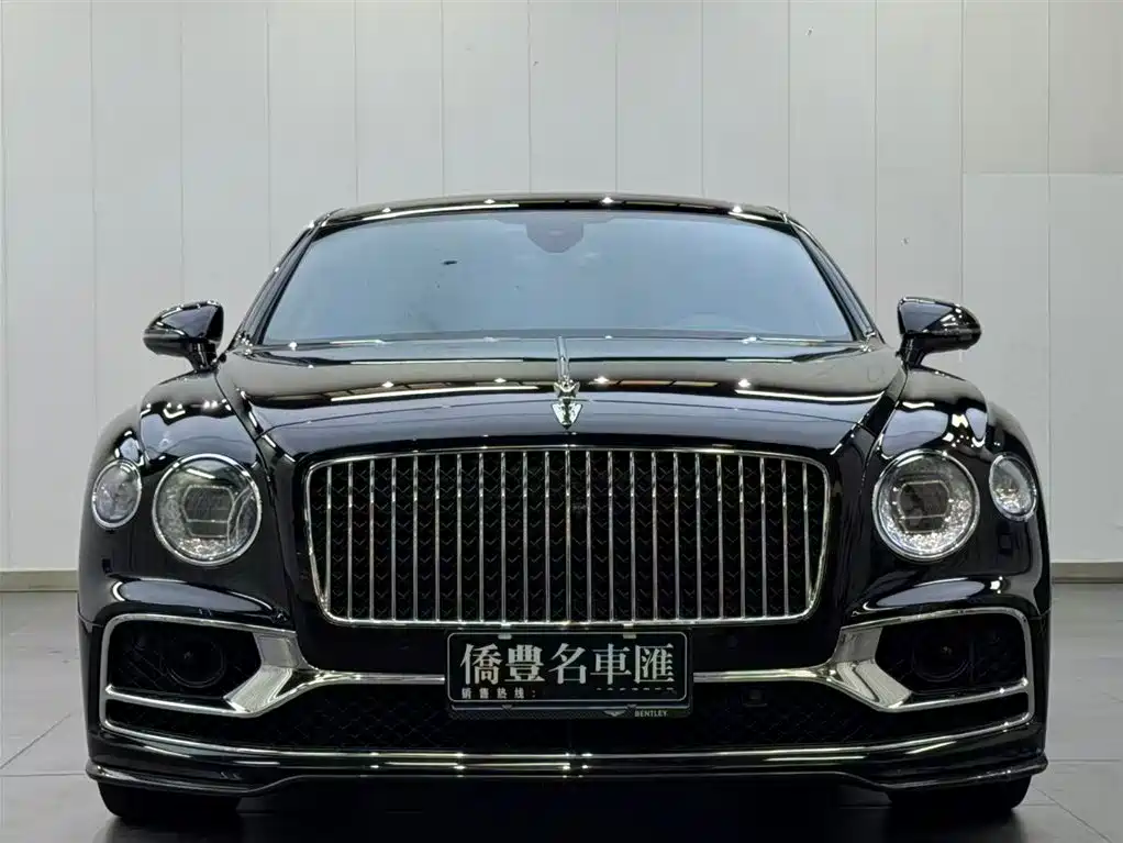 Bentley Flying Spur — фото 2