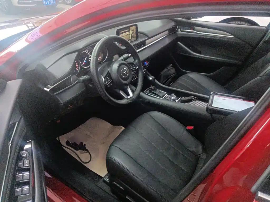 Mazda Atenza — фото 11