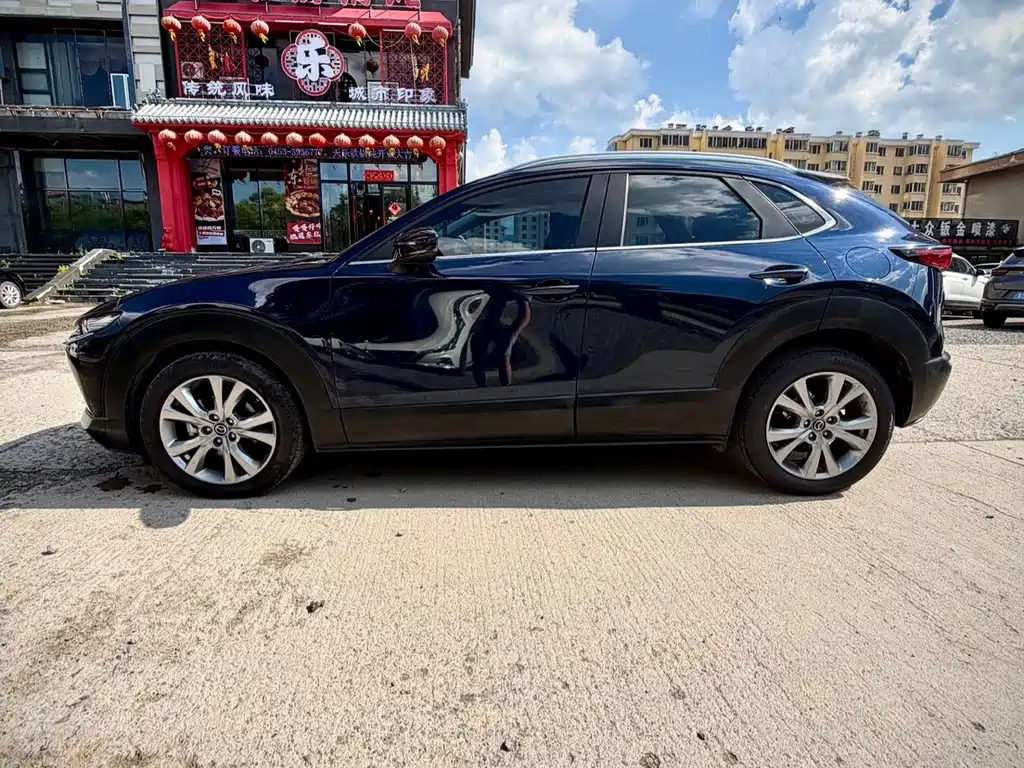 Mazda CX-30 — фото 8