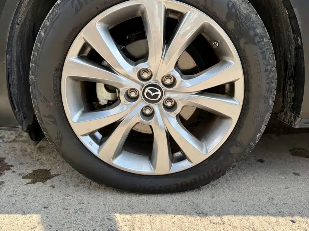 Mazda CX-30 — фото 9
