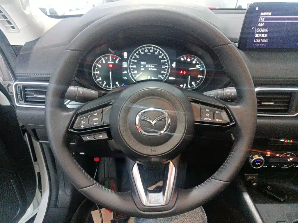 Mazda CX-5 — фото 11