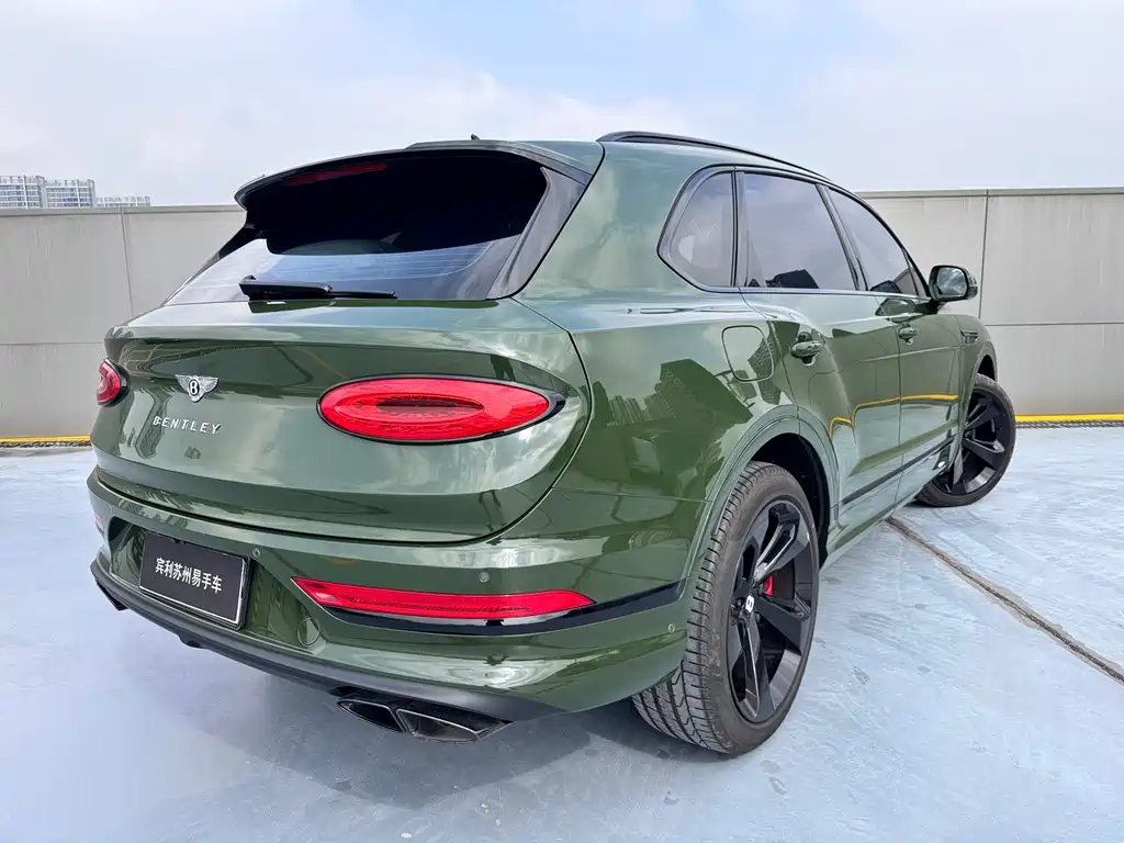Bentley Bentayga — фото 5