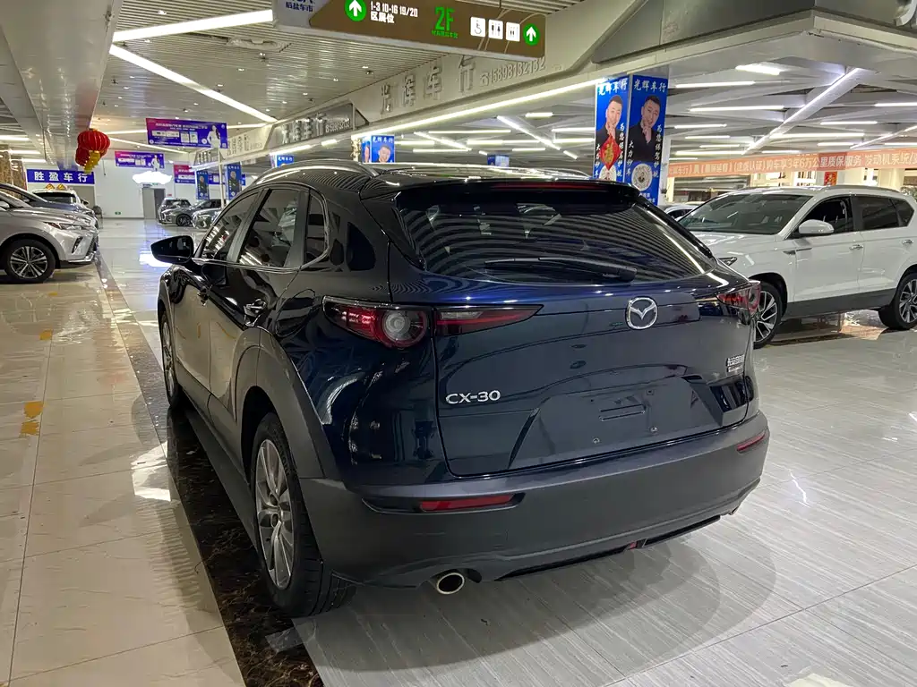 Mazda CX-30 — фото 6