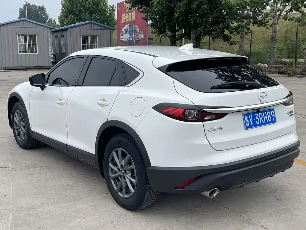 Mazda CX-4 — фото 4