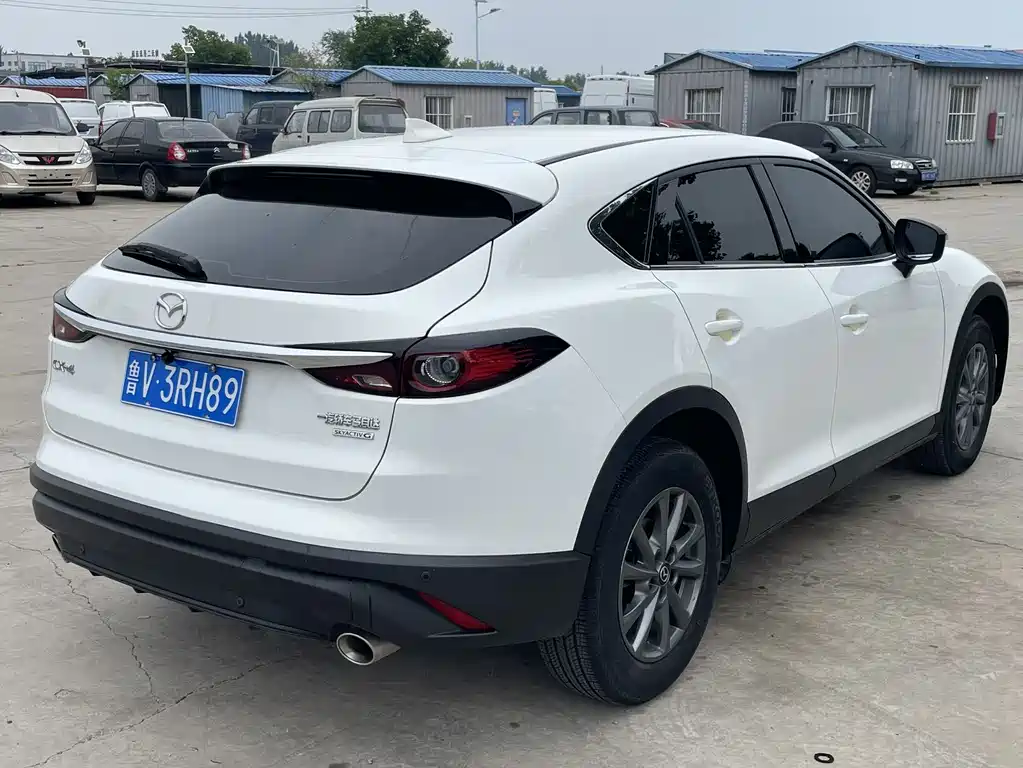 Mazda CX-4 — фото 5