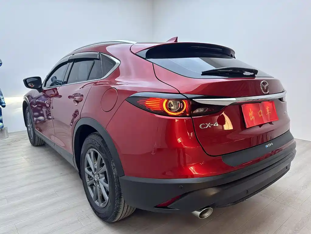Mazda CX-4 — фото 3