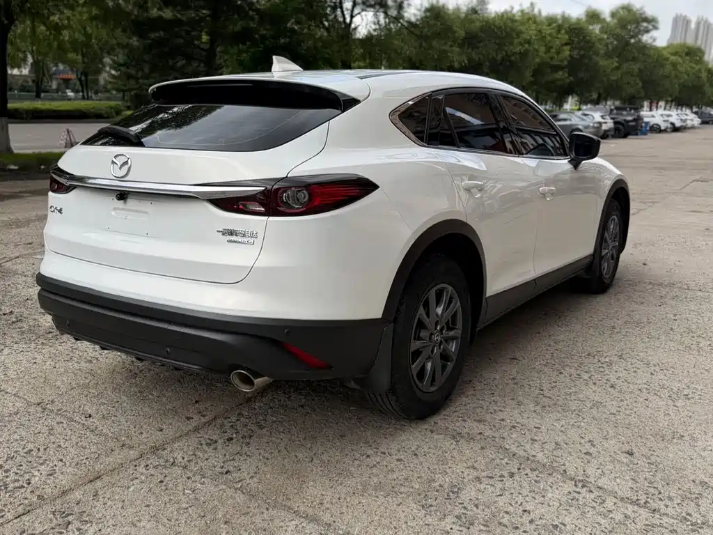 Mazda CX-4 — фото 6