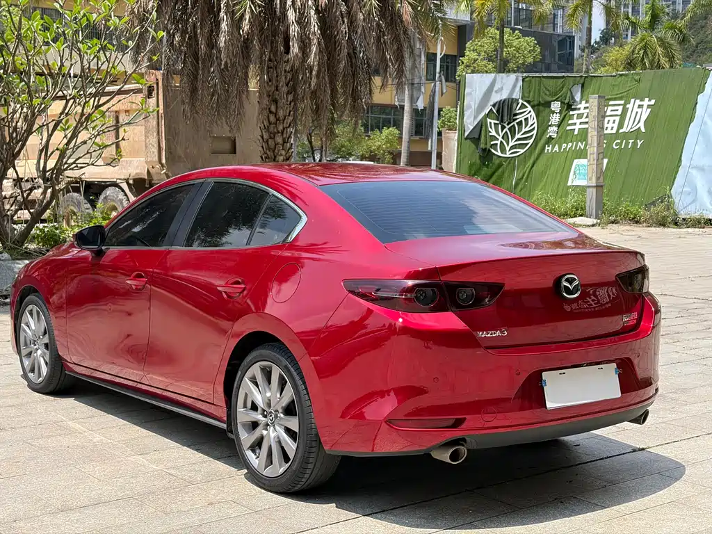 Mazda 3 Axela — фото 4