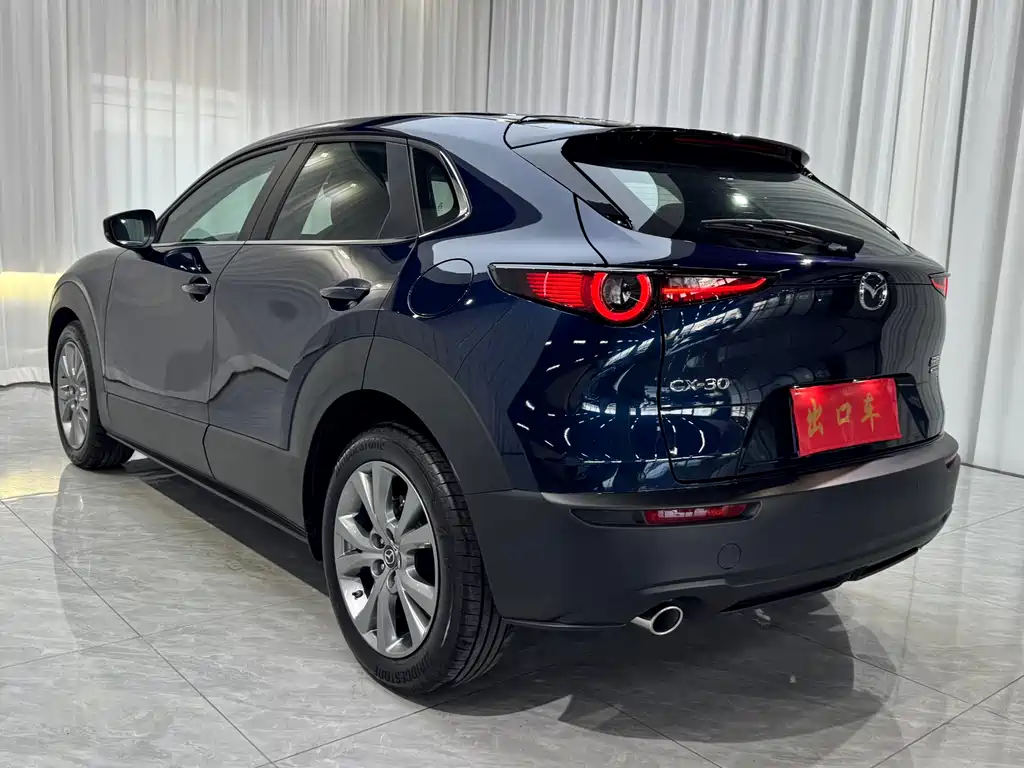 Mazda CX-30 — фото 4