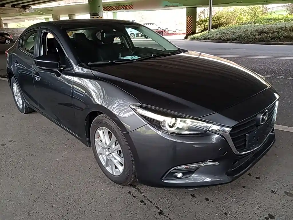 Mazda 3 Axela — фото 4
