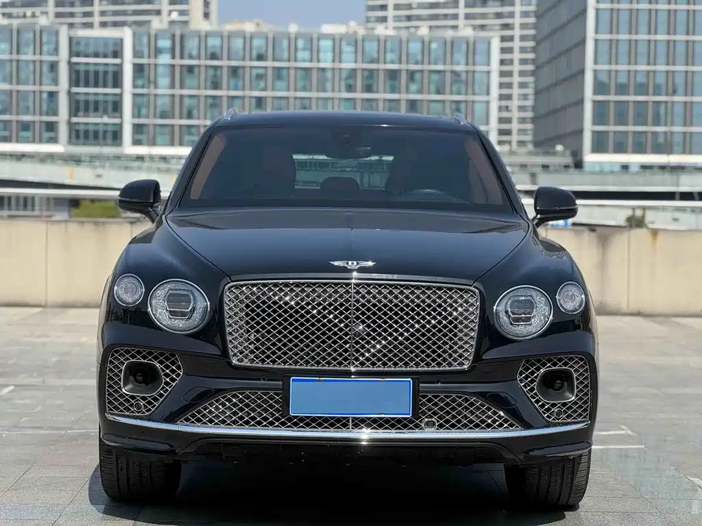 Bentley Bentayga — фото 2