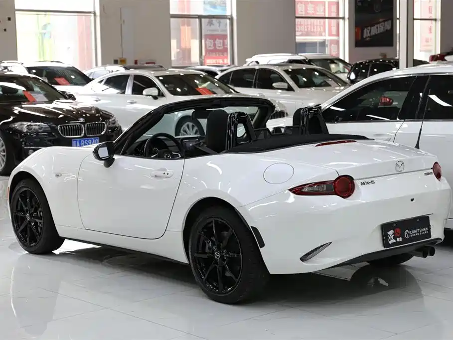 Mazda MX-5 — фото 22