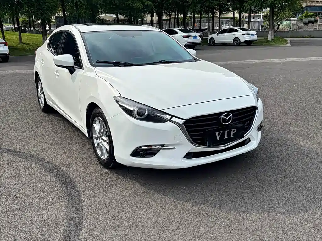 Mazda 3 Axela — фото 2