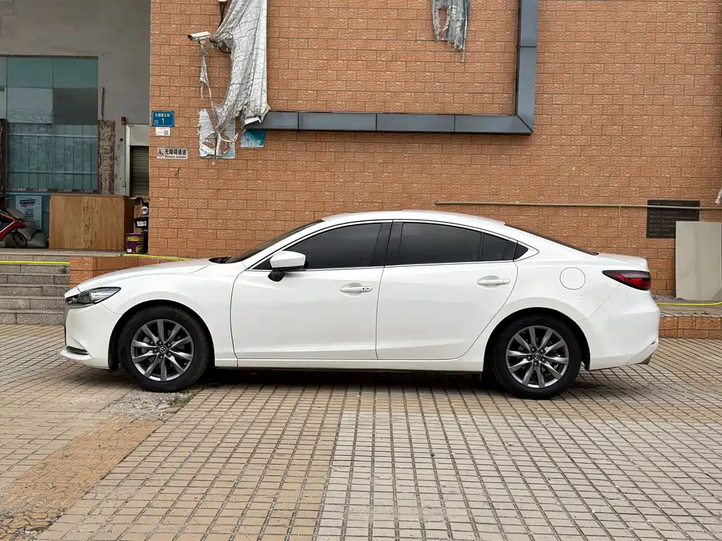 Mazda Atenza — фото 4