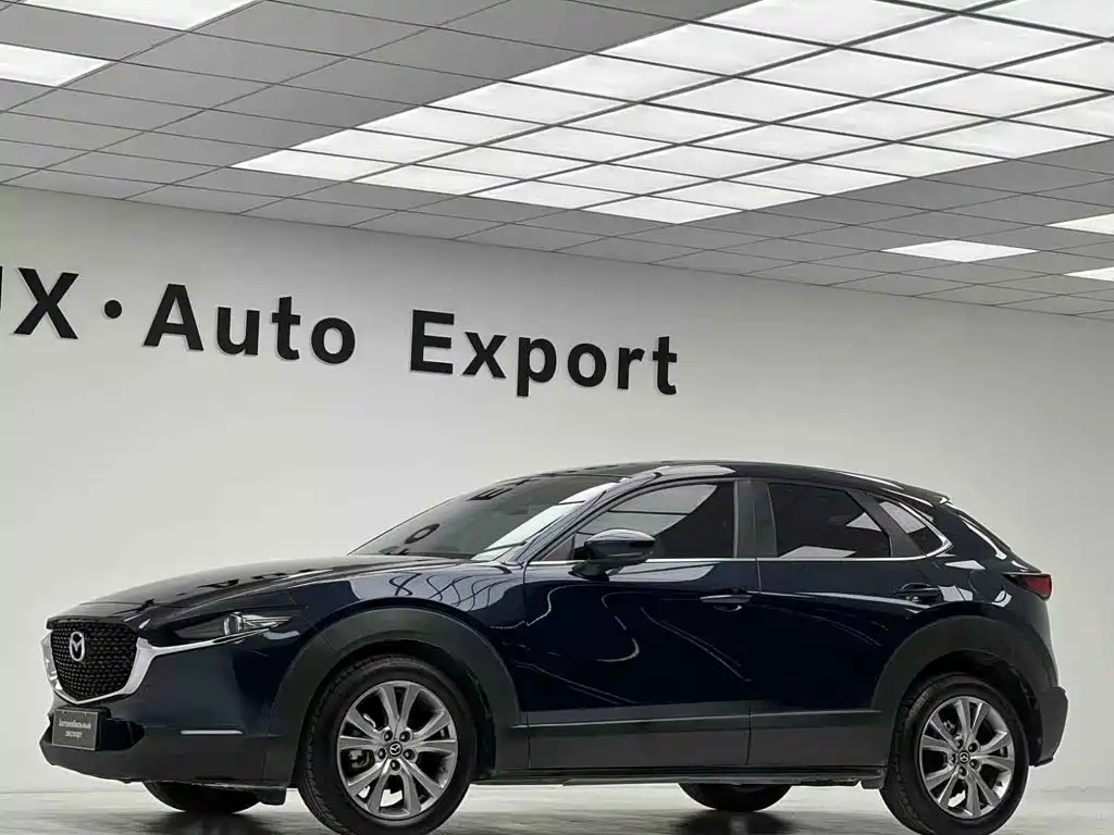 Mazda CX-30 — фото 4