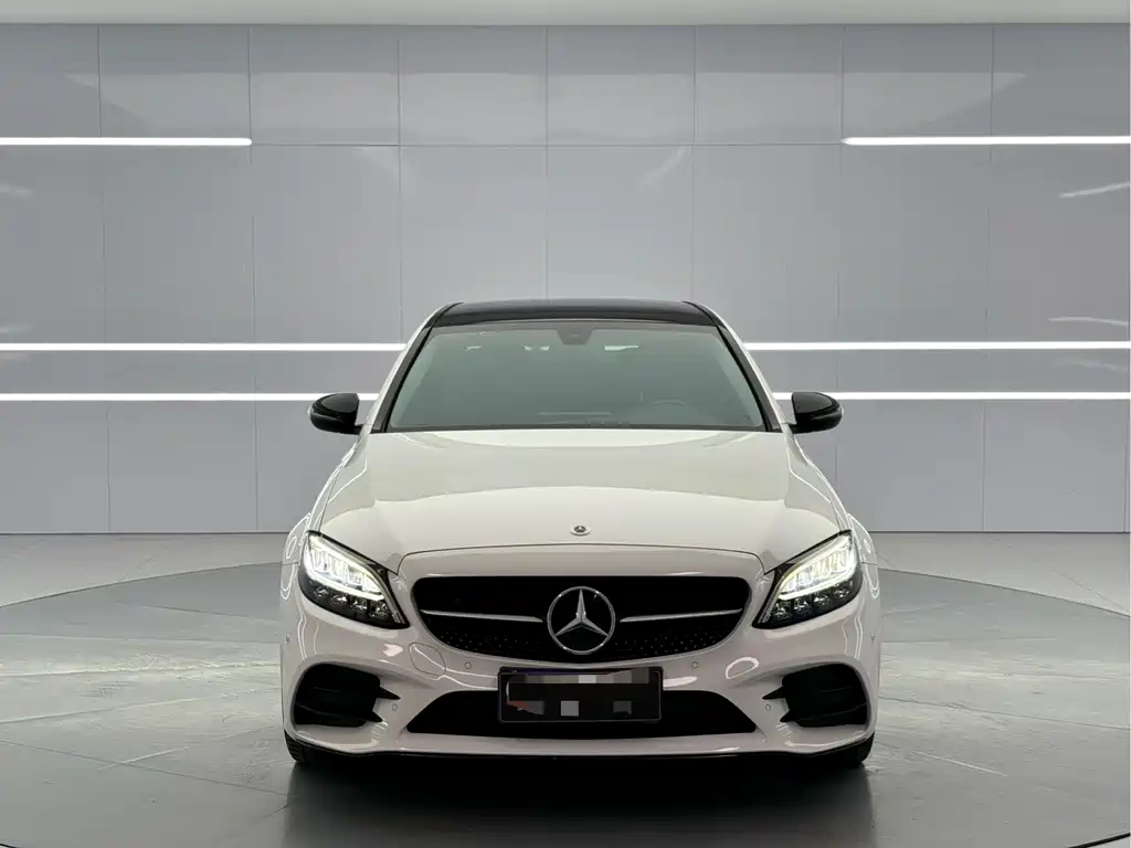 Mercedes-Benz C-Class — фото 2
