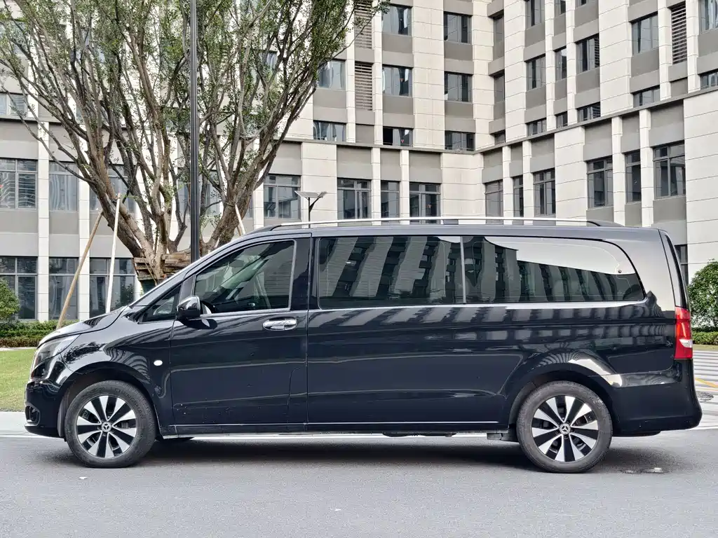 Mercedes-Benz Vito — фото 2