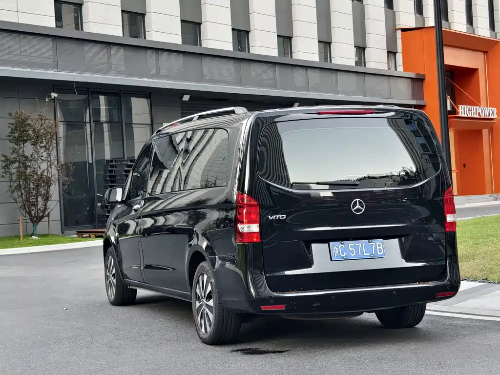 Mercedes-Benz Vito — фото 3