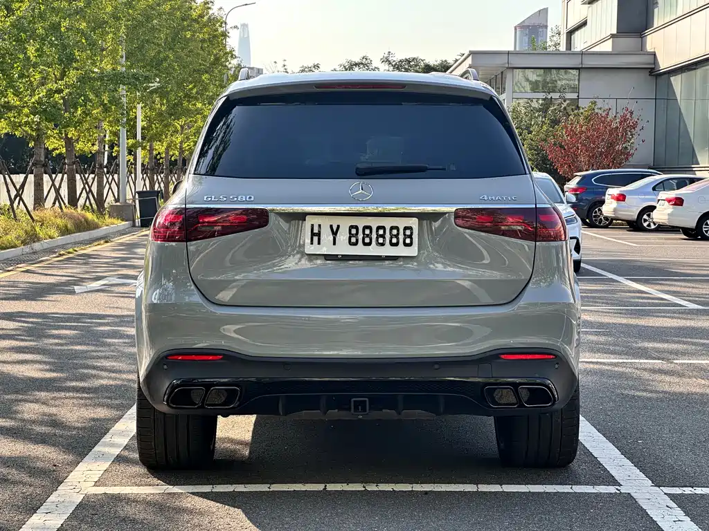Mercedes-Benz GLS — фото 6