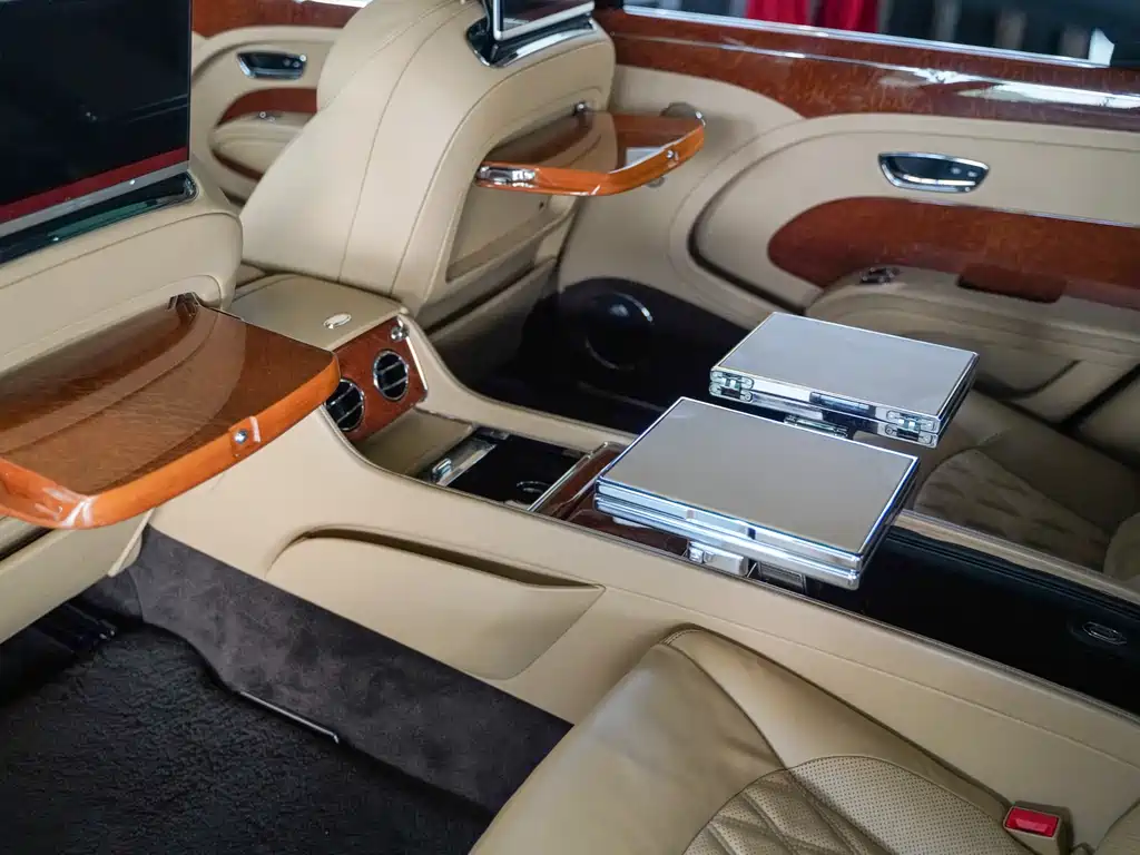 Bentley Mulsanne — фото 10