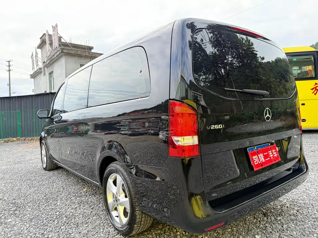 Mercedes-Benz Vito — фото 8